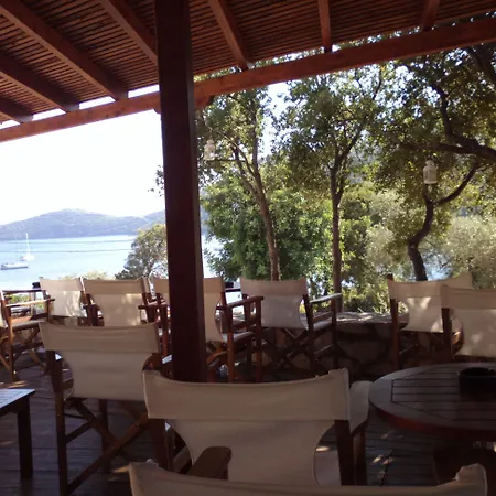 Mikros Gialos Apartments Mikros Gialos