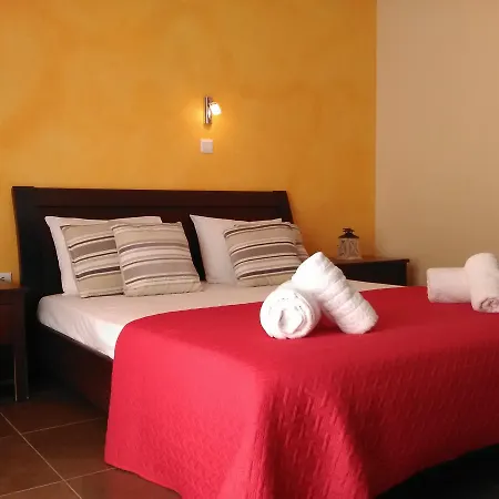 Mikros Gialos Apartments * Mikros Gialos