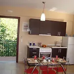 Mikros Gialos Apartments * Mikros Gialos