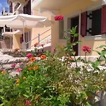 Mikros Gialos Apartments * ميكروس جيالوس