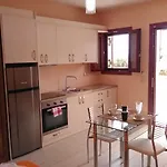 شقة Mikros Gialos Apartments *