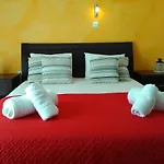 Mikros Gialos Apartments شقة