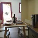 Mikros Gialos Apartments شقة *