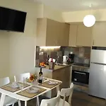 شقة Mikros Gialos Apartments