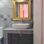 Mikros Gialos Apartments *