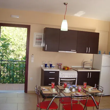 Mikros Gialos Apartments * Mikros Gialos
