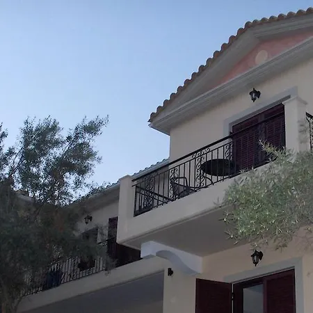 Mikros Gialos Apartments