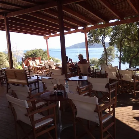 Mikros Gialos Apartments