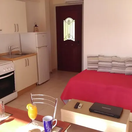Apartament Mikros Gialos Apartments *