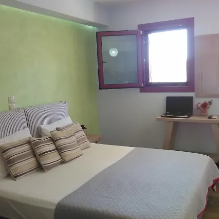 Mikros Gialos Apartments * Mikros Gialos