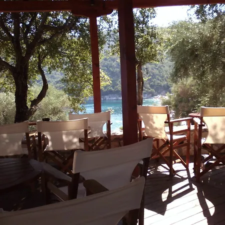 Mikros Gialos Apartments * Mikros Gialos