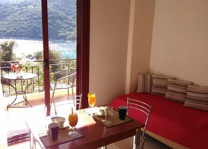 Mikros Gialos Apartments Appartement *