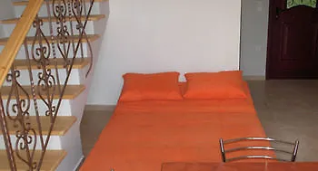 Mikros Gialos Apartments Appartement